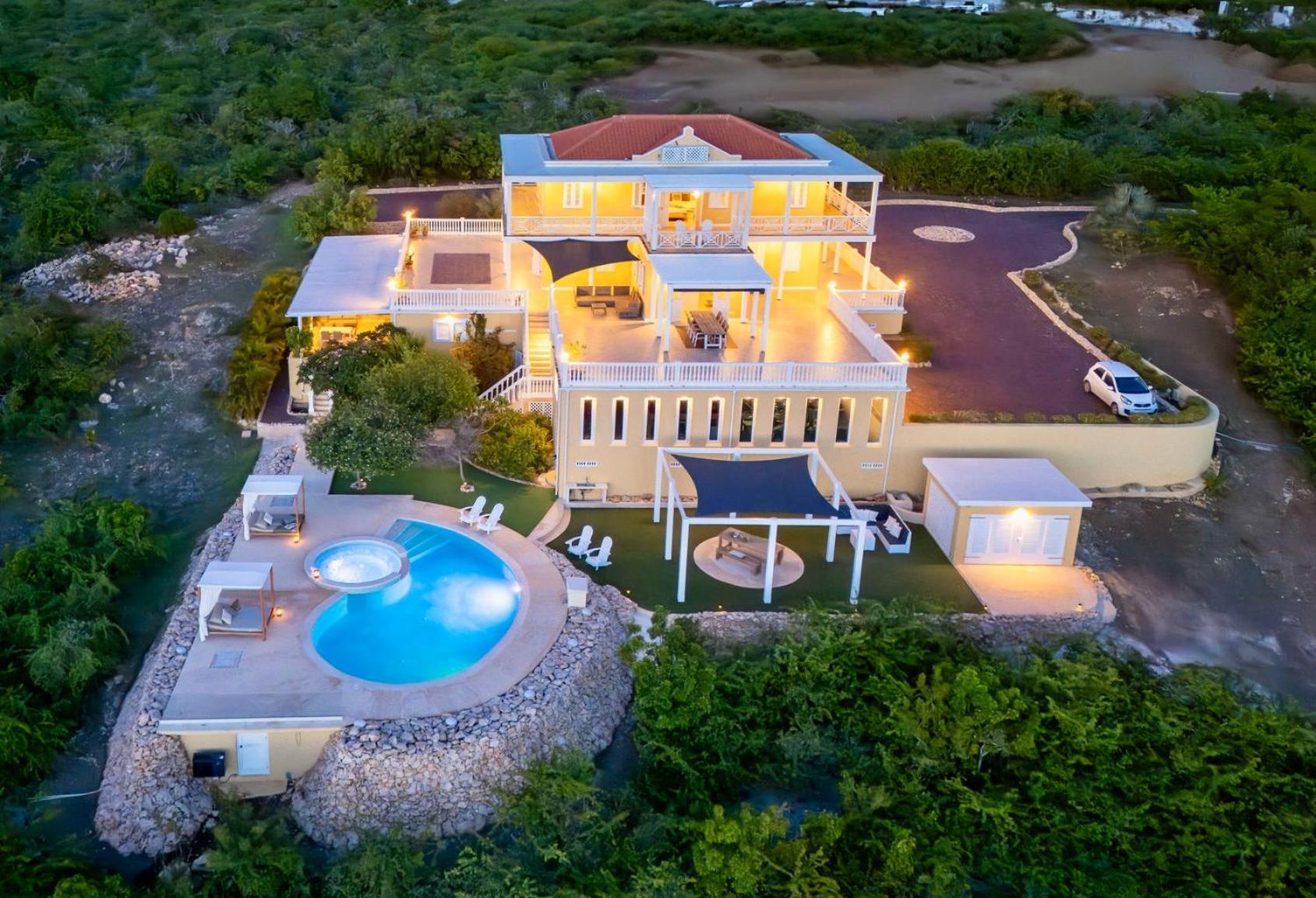 Coral Estate Rentals Willibrordus Exteriér fotografie